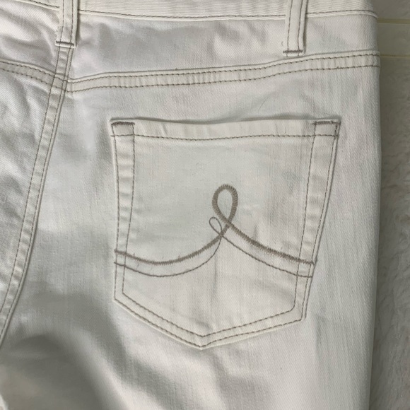 Ann Taylor Loft White Jeans Original Boot Size 8 - Picture 6 of 8